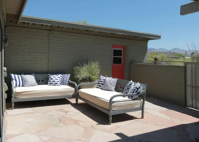 Stunning Pool, Big Views, 3br 2ba, Sleeps 8 Holiday home *
