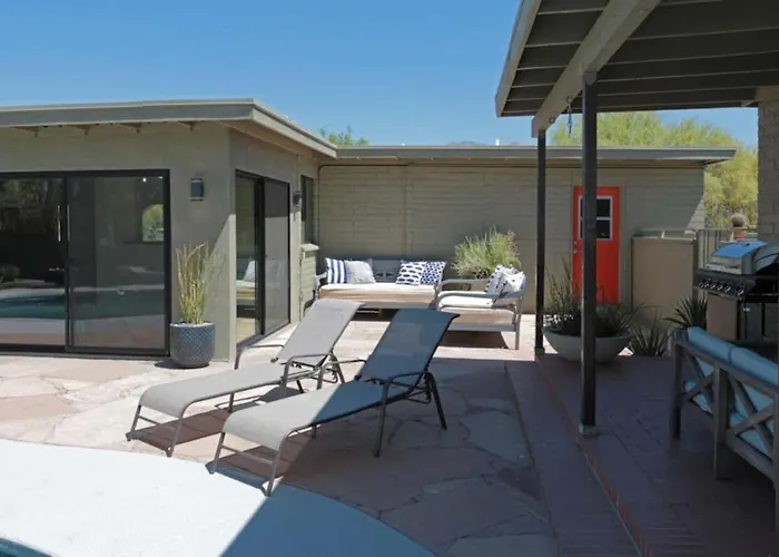 Holiday home Stunning Pool, Big Views, 3br 2ba, Sleeps 8